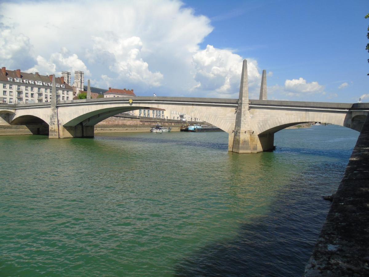 La Suite Saint Jean - Chalon Sur Saone Bagian luar foto